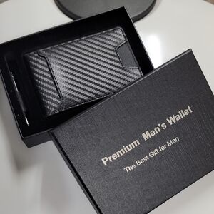 NWT Carbon Fiber Men's Wallet